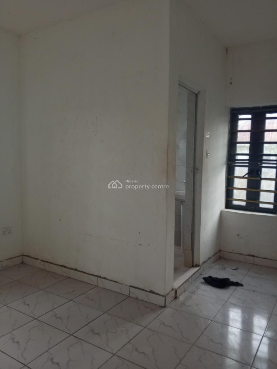 Luxury Neatly Used Mini Flat Downstairs P.o.papartment, Unity Estate Gbetu, Awoyaya, Ibeju Lekki, Lagos, Mini Flat (room and Parlour) for Rent