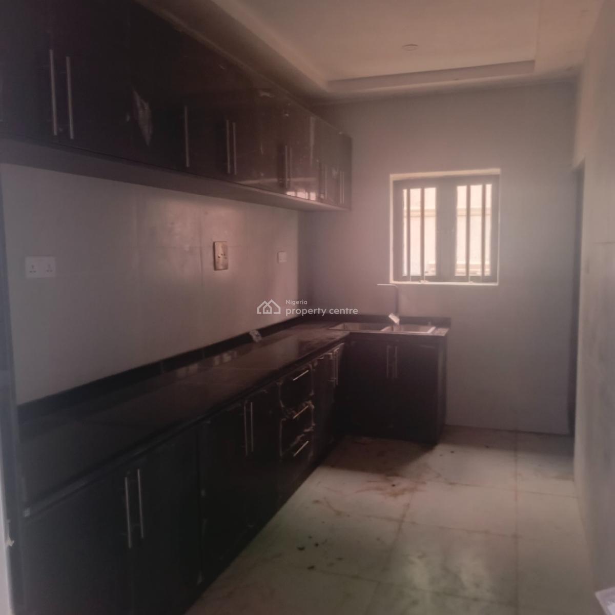 Sharp Spacious and Beautiful2 Bedrooms, T Pumpy Phase 11, Fha (f.h.a), Lugbe District, Abuja, Semi-detached Bungalow for Rent
