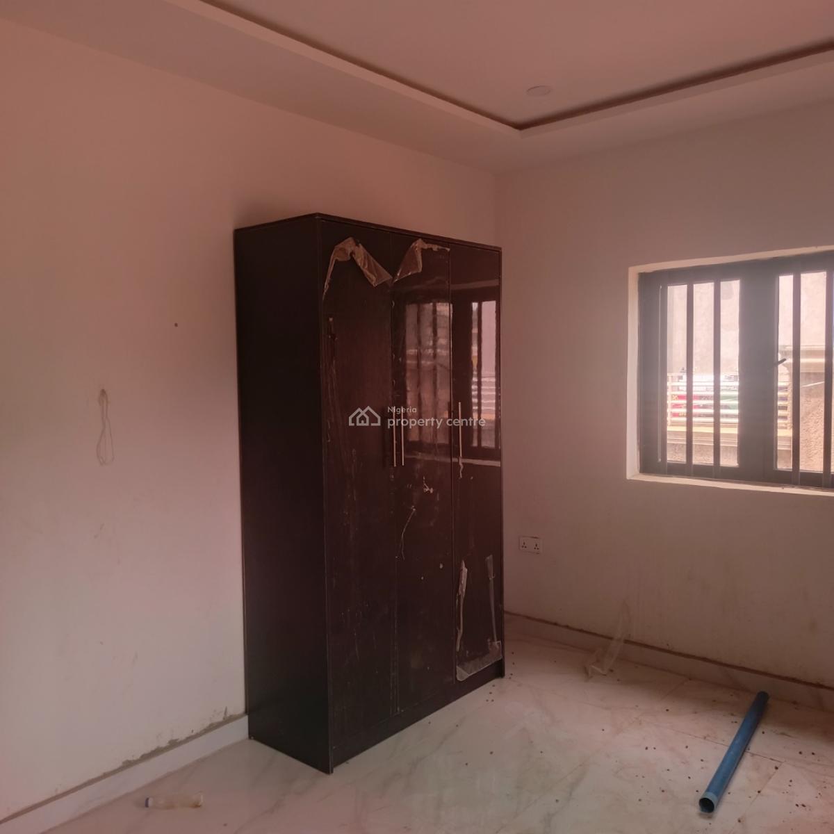 Sharp Spacious and Beautiful2 Bedrooms, T Pumpy Phase 11, Fha (f.h.a), Lugbe District, Abuja, Semi-detached Bungalow for Rent