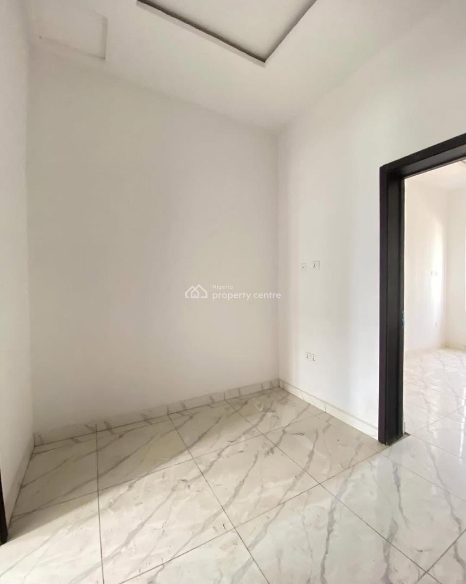 Well Built 3 Bedroom Terrace with Spacious Compound, Ajah, Lagos, Terraced Duplex for Sale