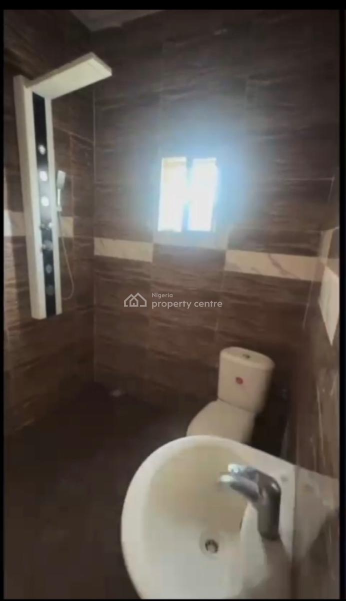 Amazing 3 Bedroom Bungalow with Bq, Lugbe District, Abuja, Detached Bungalow for Sale