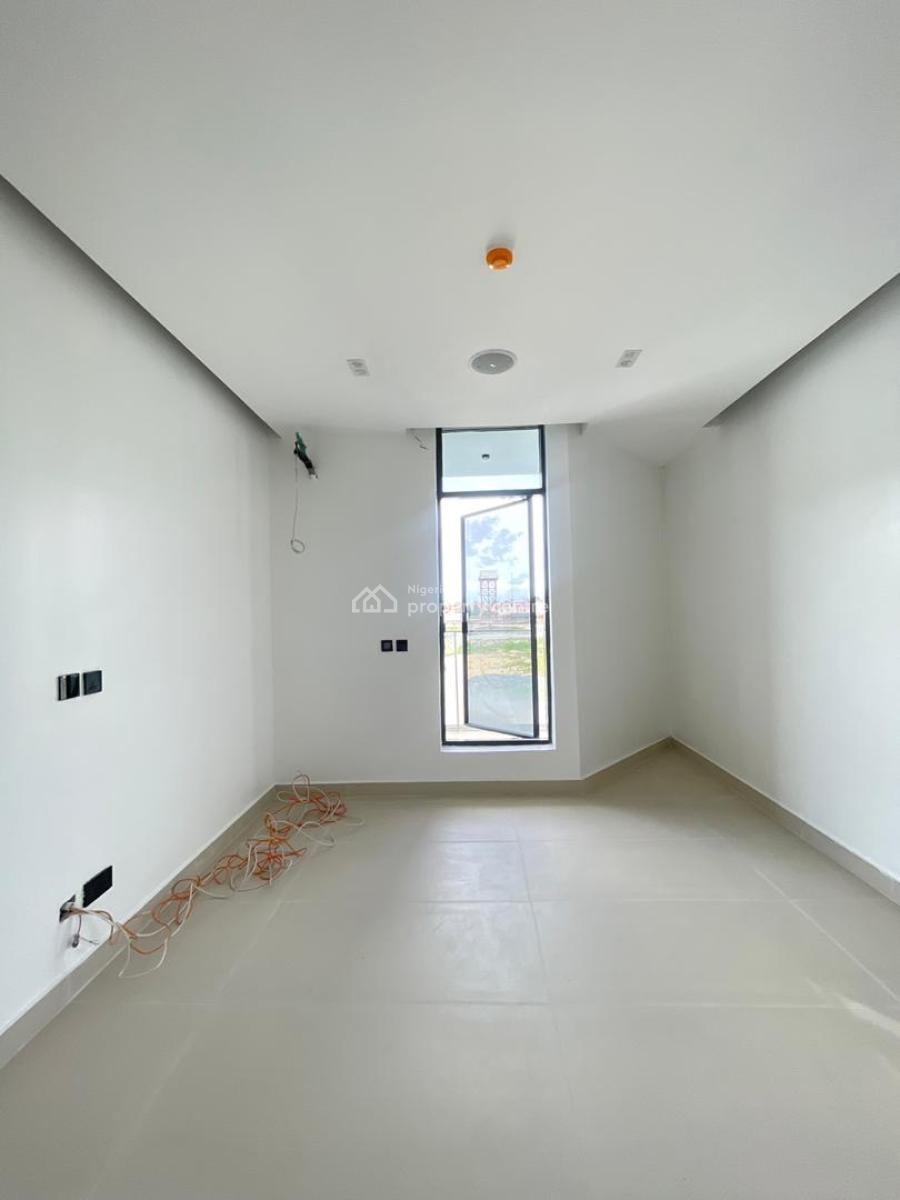 ️ *beautifully Carved Luxury 5 Bed Semi Detached Home with Pool,, Ikate Lekki Lagos, Lekki, Lagos, Semi-detached Duplex for Sale