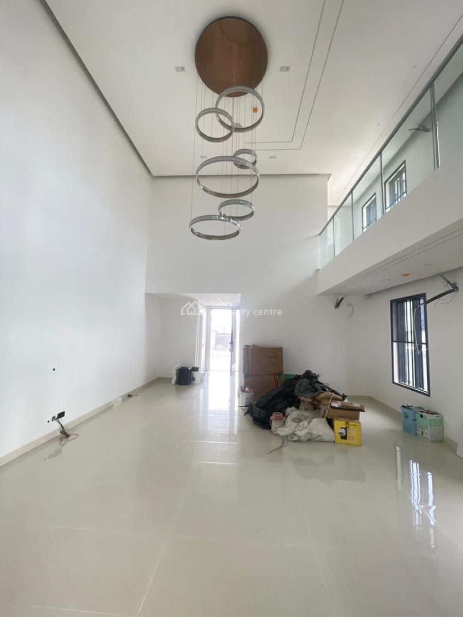 ️ *beautifully Carved Luxury 5 Bed Semi Detached Home with Pool,, Ikate Lekki Lagos, Lekki, Lagos, Semi-detached Duplex for Sale