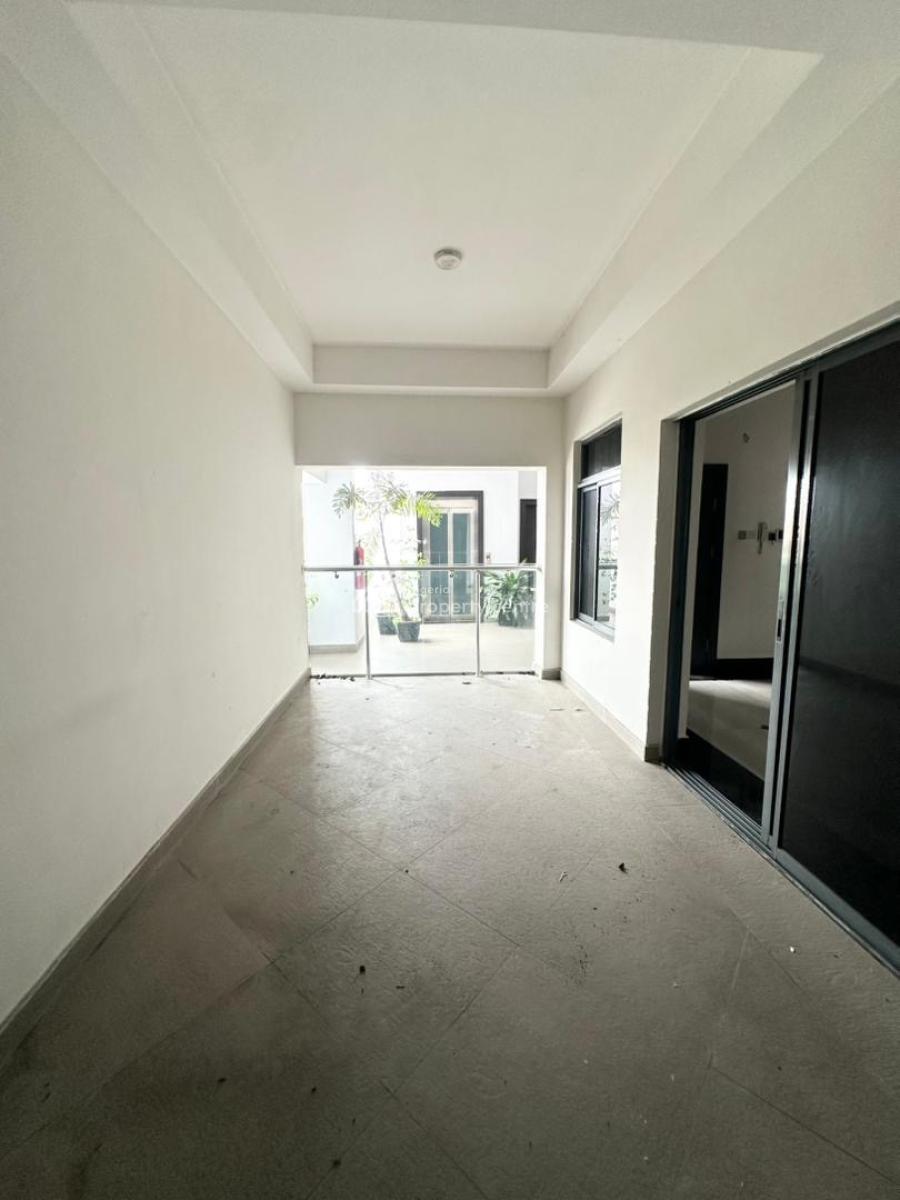 Two Units of Beautiful 3 Bedroom Apartments, Lekki Phase 1, Lekki, Lagos, Flat / Apartment for Rent