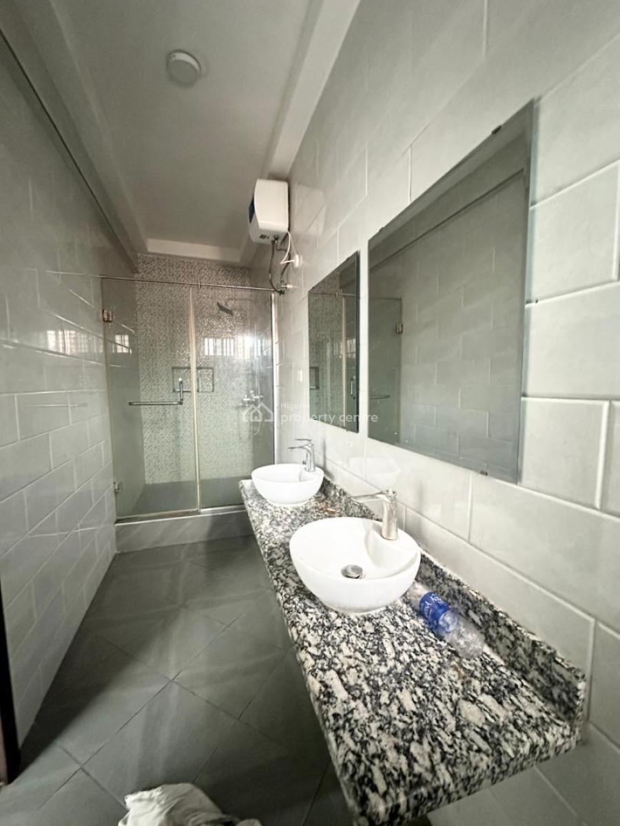 Two Units of Beautiful 3 Bedroom Apartments, Lekki Phase 1, Lekki, Lagos, Flat / Apartment for Rent