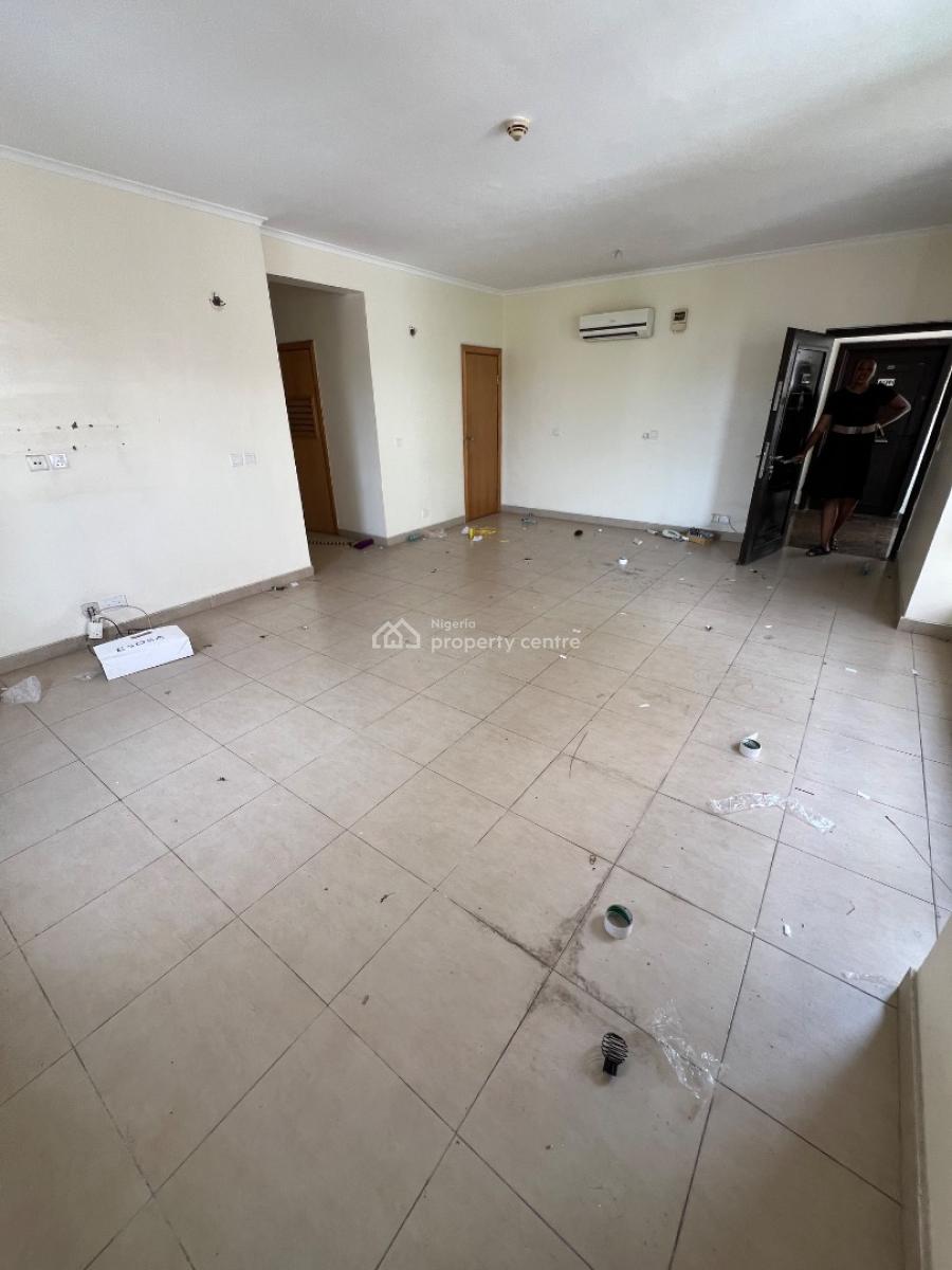 Standard 3-bedroom Flat with 24/7 Electricity, Swimming Pool and a Gym, Oniru, Victoria Island (vi), Lagos, Flat / Apartment for Rent