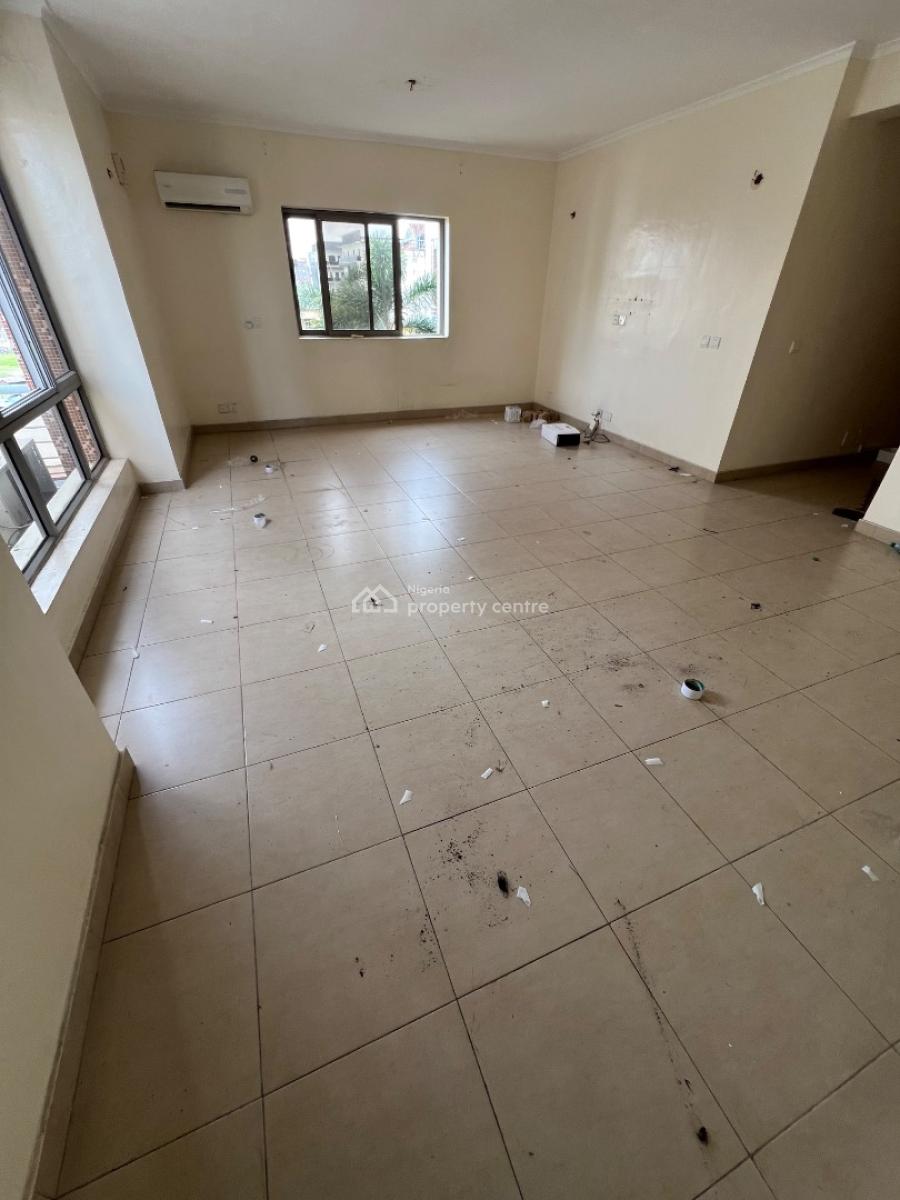 Standard 3-bedroom Flat with 24/7 Electricity, Swimming Pool and a Gym, Oniru, Victoria Island (vi), Lagos, Flat / Apartment for Rent