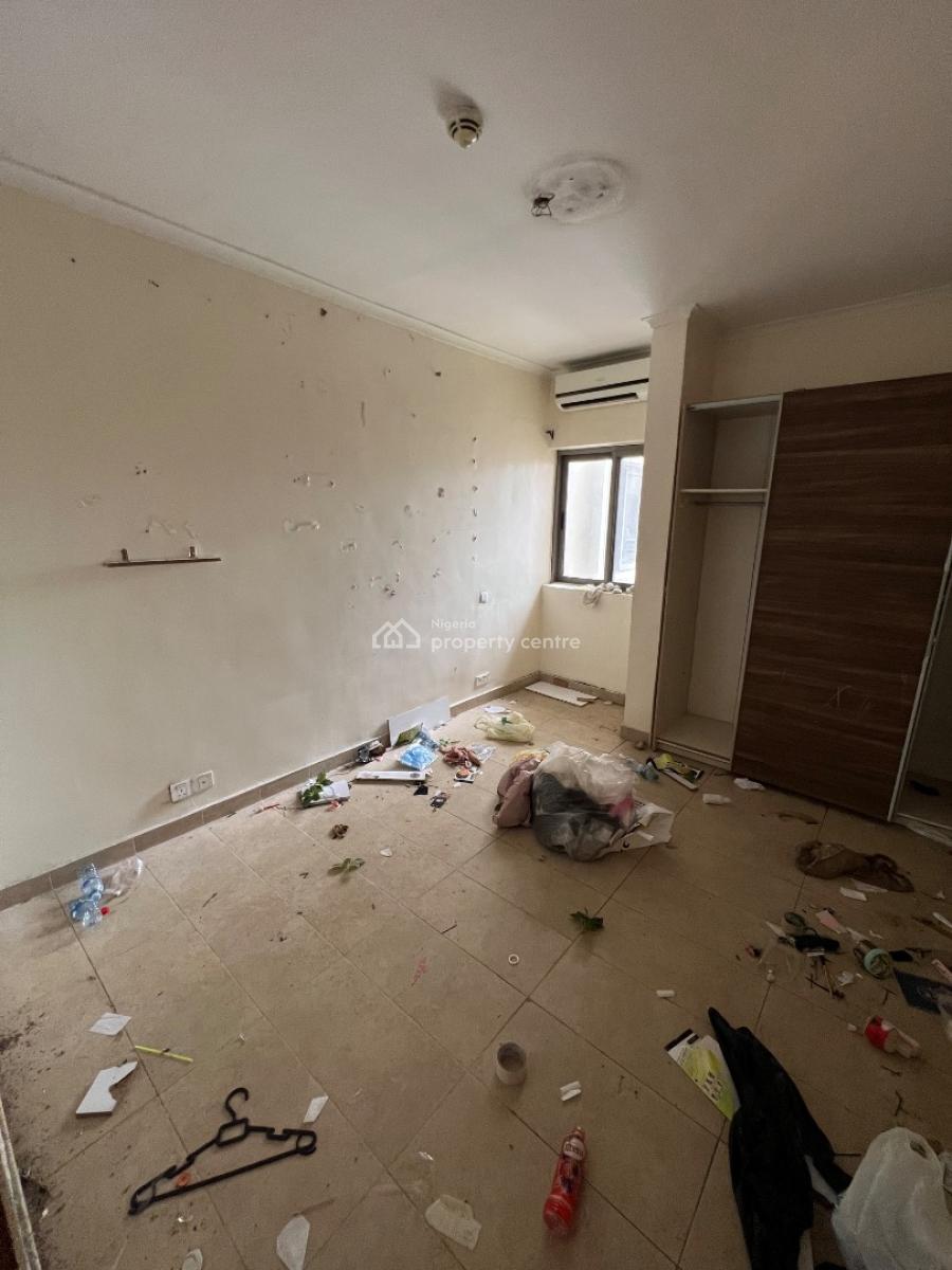 Standard 3-bedroom Flat with 24/7 Electricity, Swimming Pool and a Gym, Oniru, Victoria Island (vi), Lagos, Flat / Apartment for Rent