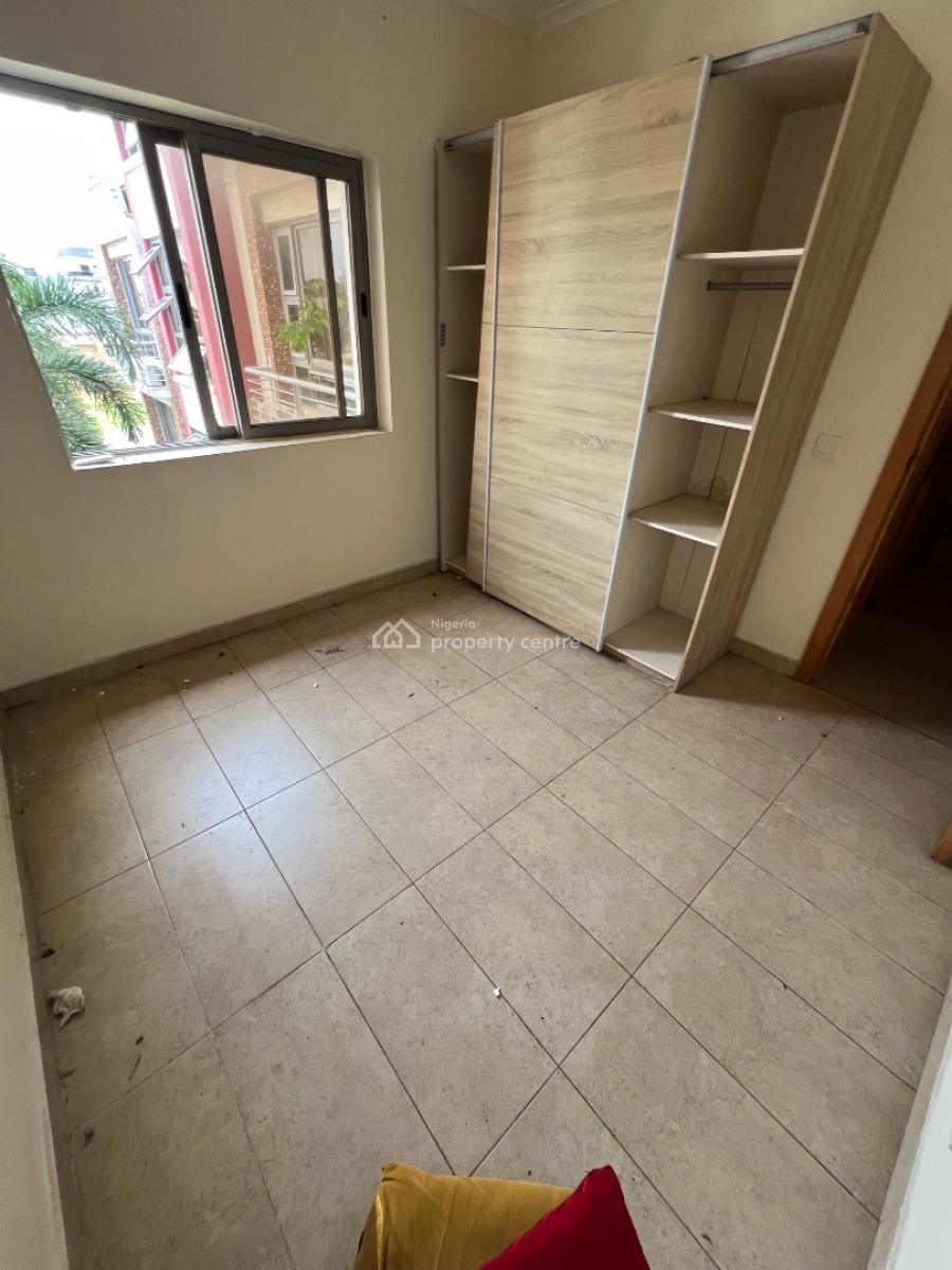 Standard 3-bedroom Flat with 24/7 Electricity, Swimming Pool and a Gym, Oniru, Victoria Island (vi), Lagos, Flat / Apartment for Rent