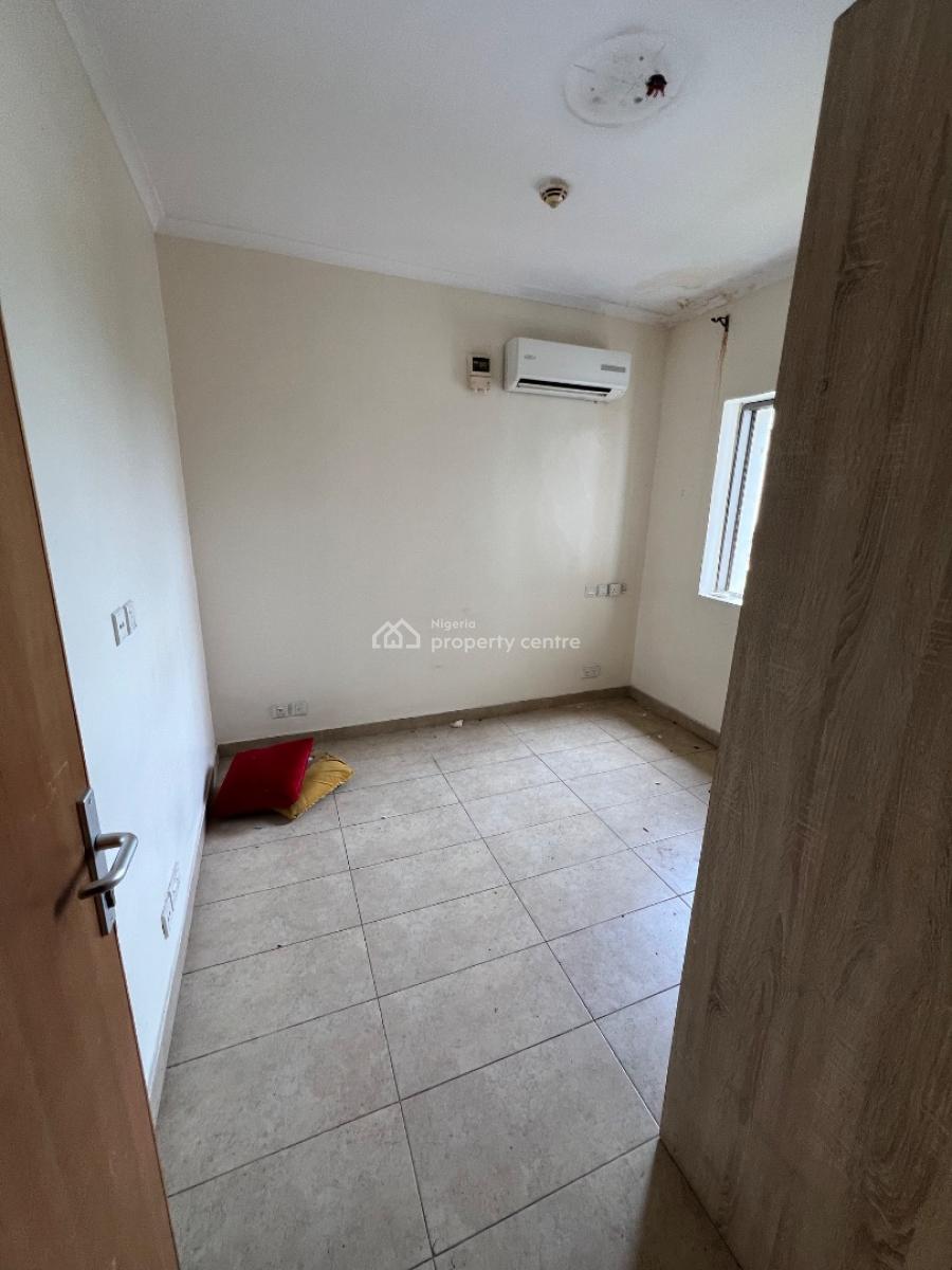 Standard 3-bedroom Flat with 24/7 Electricity, Swimming Pool and a Gym, Oniru, Victoria Island (vi), Lagos, Flat / Apartment for Rent