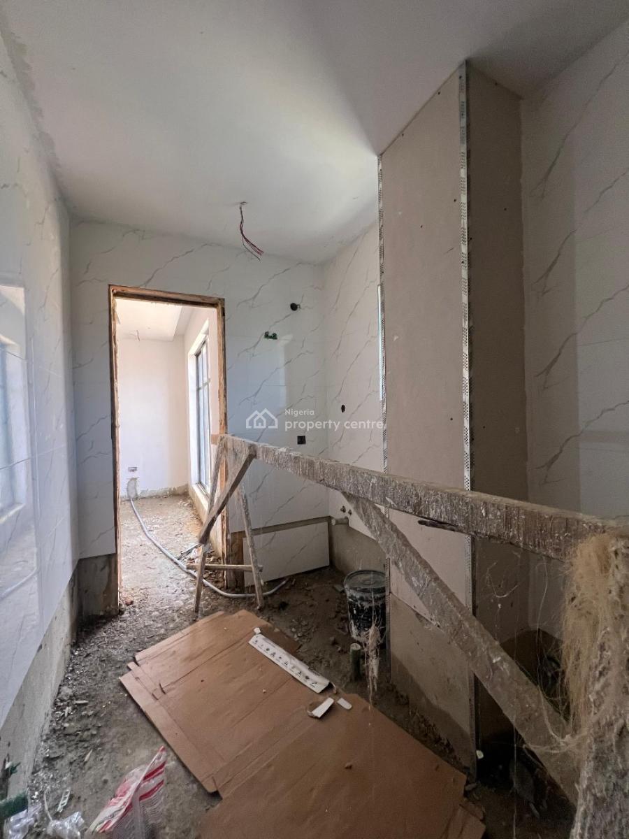 Luxury 3 Bedroom Apartment, Phase 1, Lekki, Lagos, Flat / Apartment for Sale