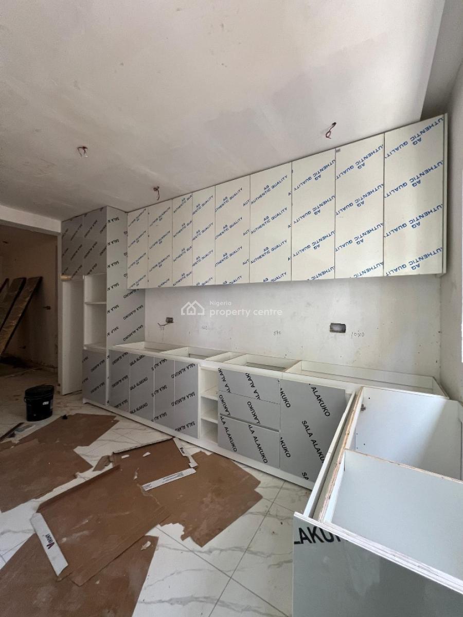 Luxury 3 Bedroom Apartment, Phase 1, Lekki, Lagos, Flat / Apartment for Sale