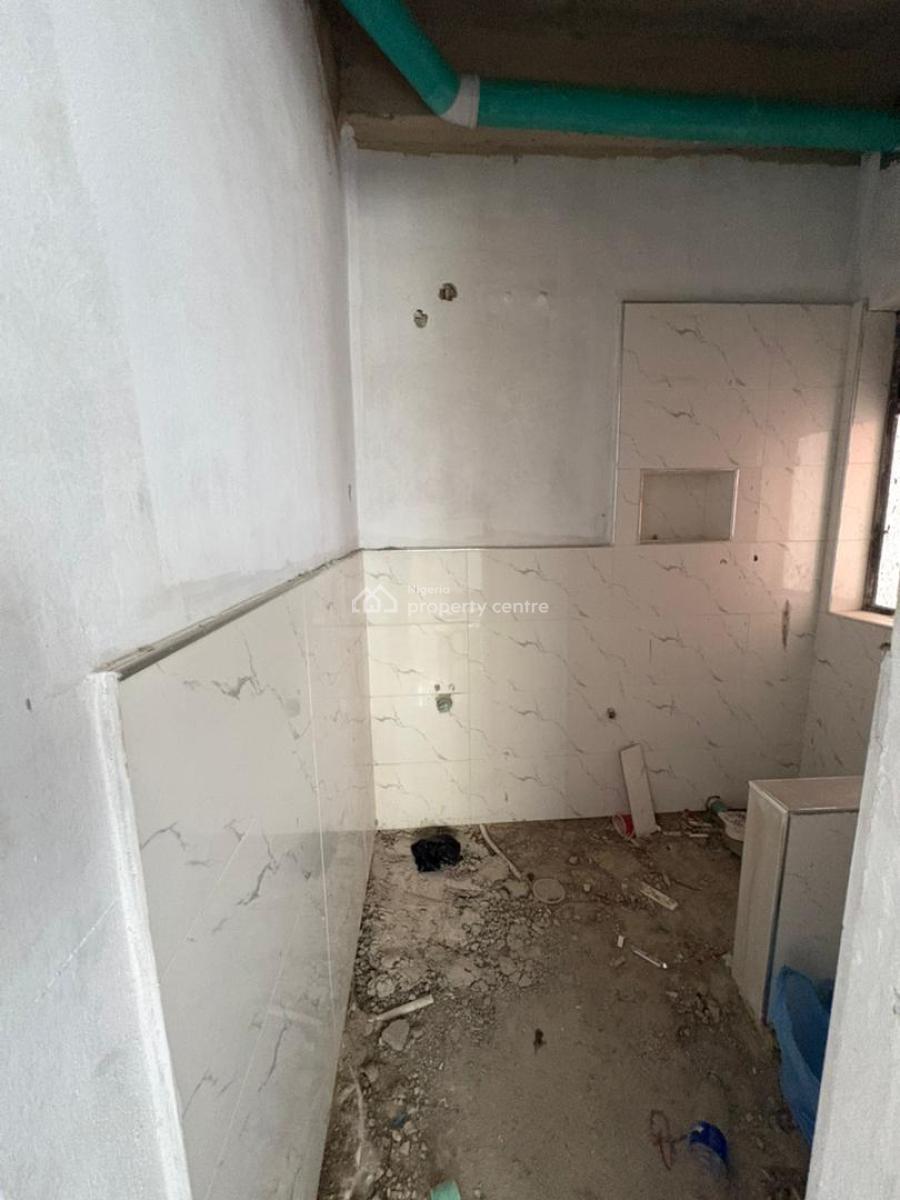2 Bedroom Apartment, Ikota, Lekki, Lagos, Flat / Apartment for Sale