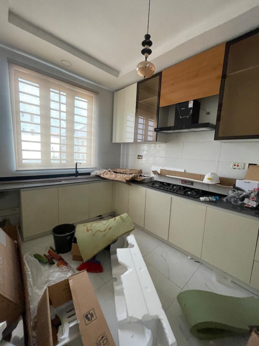 2 Bedroom Apartment, Lekki Phase 1, Lekki, Lagos, Flat / Apartment for Rent
