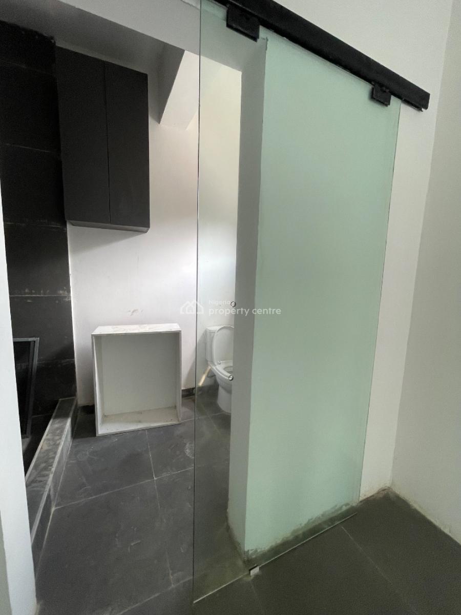 2 Bedroom Apartment, Lekki Phase 1, Lekki, Lagos, Flat / Apartment for Rent