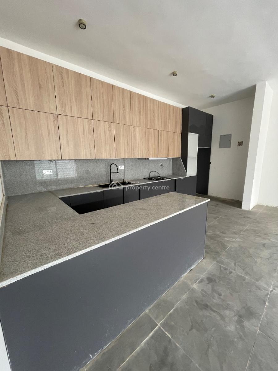 2 Bedroom Apartment, Lekki Phase 1, Lekki, Lagos, Flat / Apartment for Rent