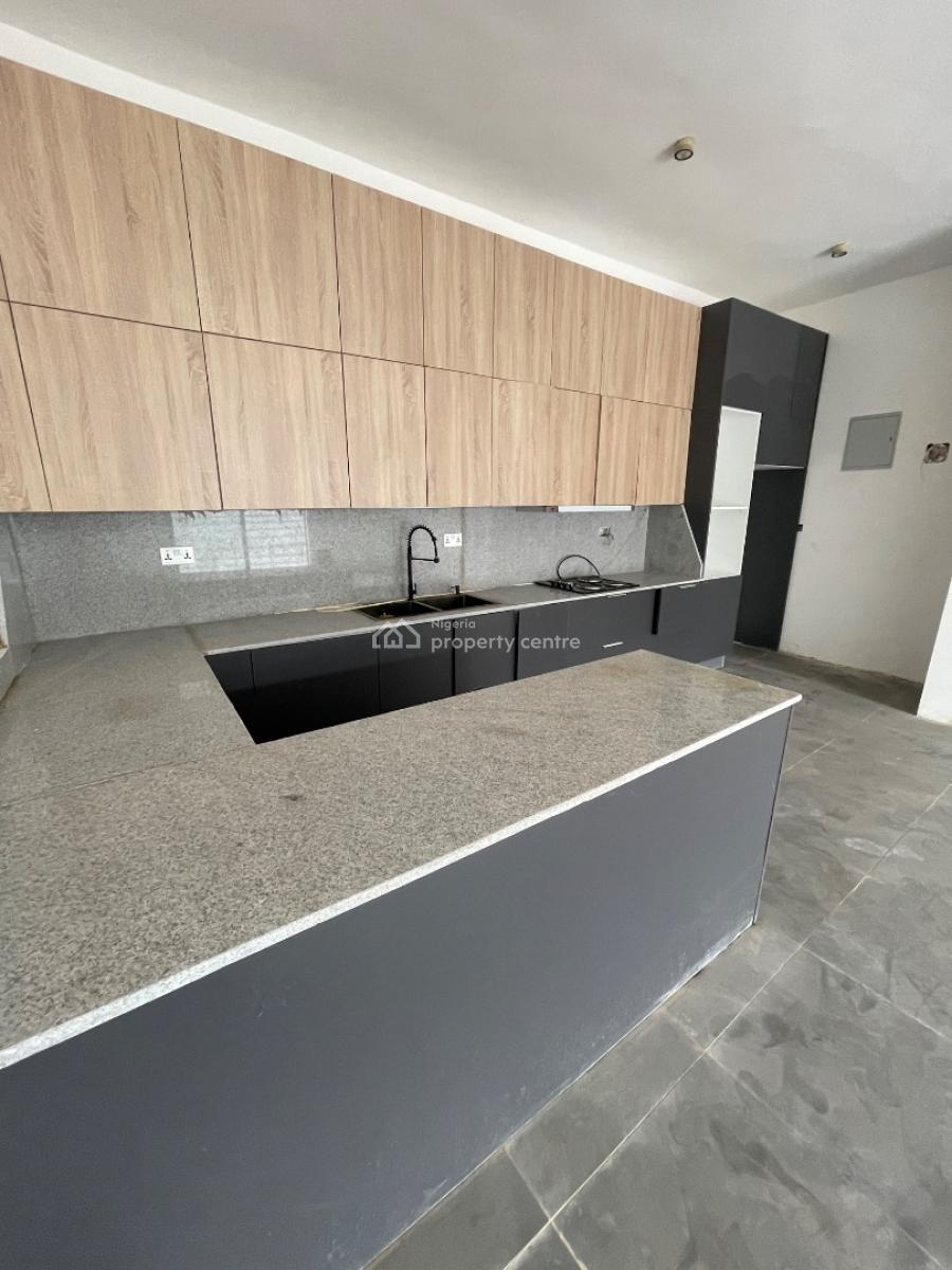 2 Bedroom Apartment, Lekki Phase 1, Lekki, Lagos, Flat / Apartment for Rent