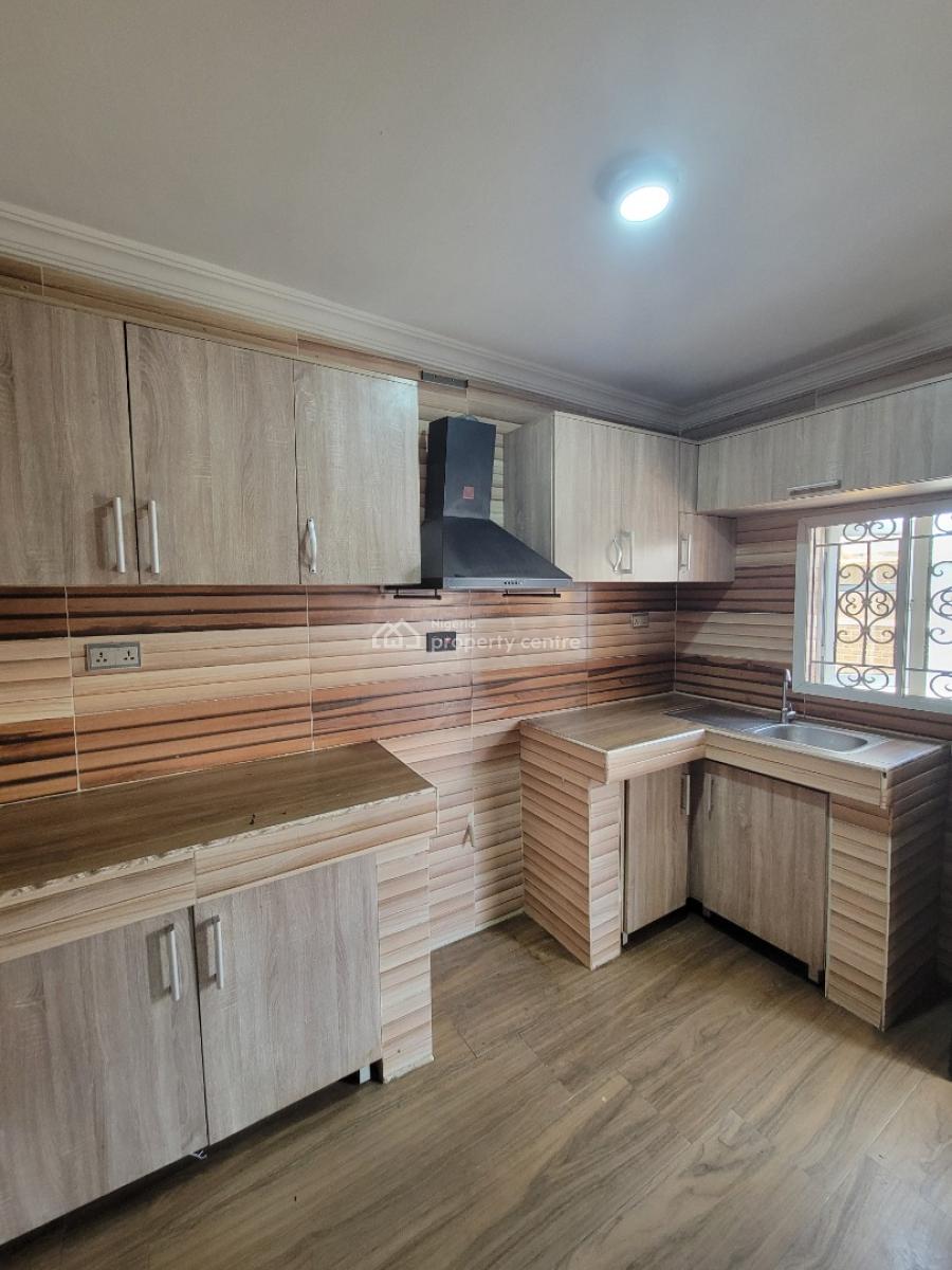 Sharp and Serene 2-bedroom Apartment, Mobil Road Ilaje Ajah, Ilaje, Ajah, Lagos, Flat / Apartment for Rent