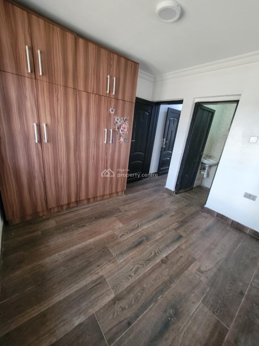 Sharp and Serene 2-bedroom Apartment, Mobil Road Ilaje Ajah, Ilaje, Ajah, Lagos, Flat / Apartment for Rent