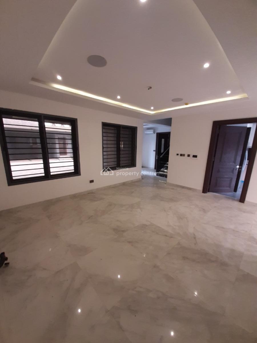 Tastefully Finished and Serviced with 24/7 Power Supply 4 Bedroom En-s, Lekki Phase 1, Lekki, Lagos, Terraced Duplex for Rent
