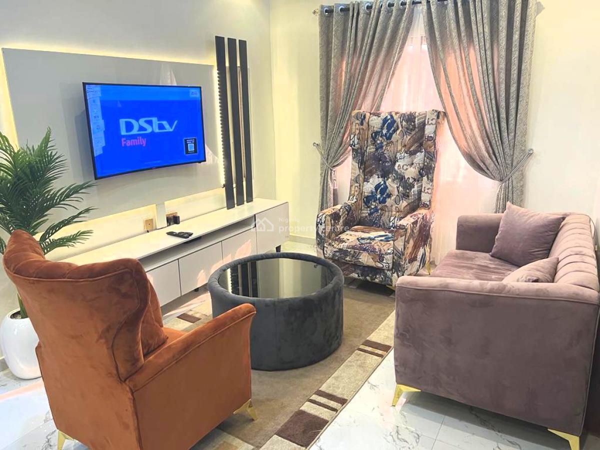 Comfortably Furnished and Serviced Luxury 2 Bedroom Apartment, Off College Road, Ogba, Ikeja, Ogba, Ikeja, Lagos, Flat / Apartment Short Let