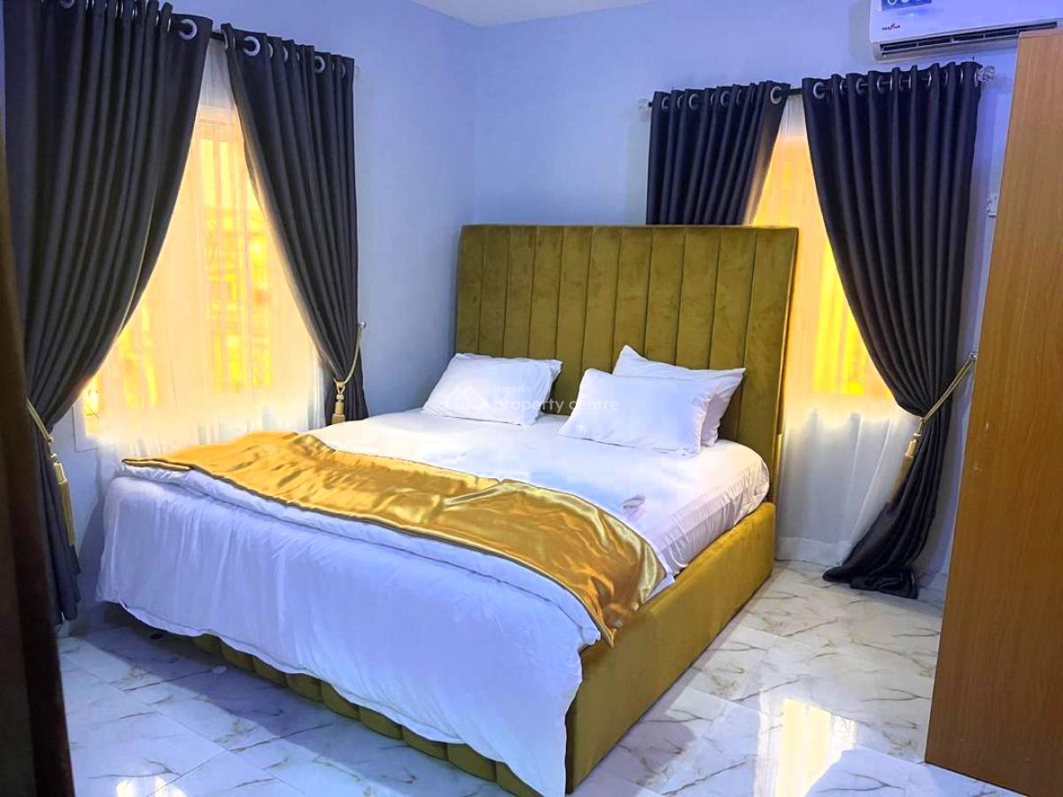 Comfortably Furnished and Serviced Luxury 2 Bedroom Apartment, Off College Road, Ogba, Ikeja, Ogba, Ikeja, Lagos, Flat / Apartment Short Let
