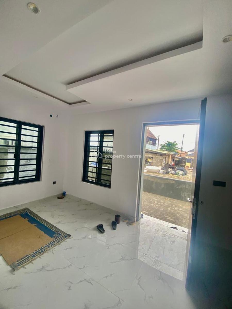 Newly Built 1 Bedroom Apartment with Fitted Kitchen, Chevron, Lekki, Lagos, Flat / Apartment for Rent