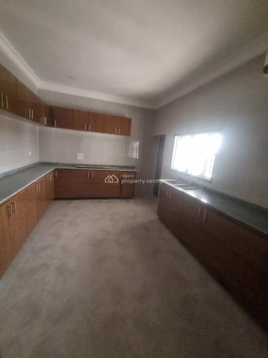 Standard and Spacious Newly Built 3 Bedroom Flat, Gwarinpa, Abuja, Flat / Apartment for Rent