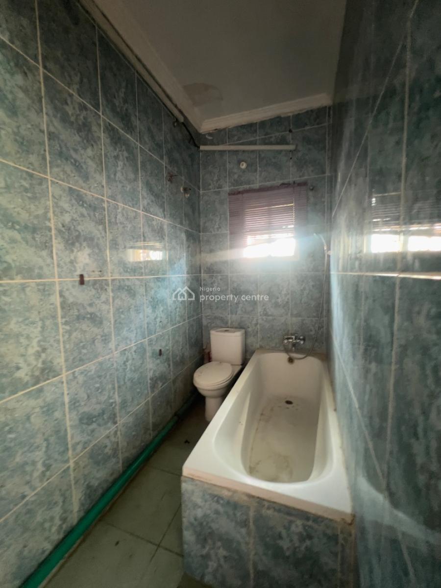 Spacious 5 Bedroom Semi Detached Duplex with Bq, Lekki Phase 1, Lekki, Lagos, Semi-detached Duplex for Rent