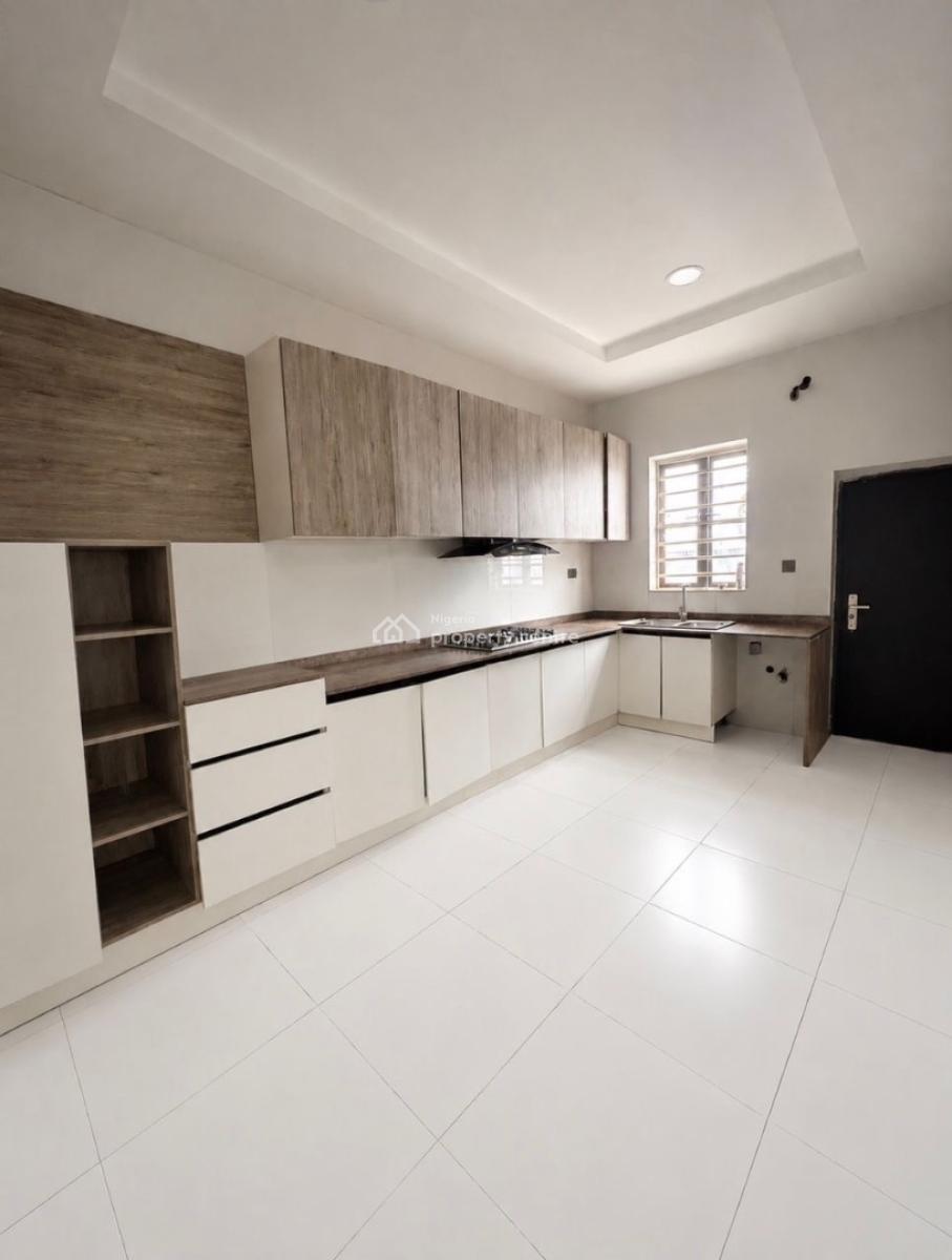 Miniflat + Swimming Pool, Gym, Victoria Bay Estate, Orchid, Lekki Expressway, Lekki, Lagos, Mini Flat (room and Parlour) for Rent
