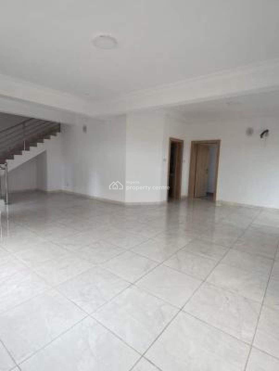 Fully Serviced 6 Bedroom Duplex with Bq, Western Foreshore Estate, Osapa, Lekki, Lagos, Detached Duplex for Sale