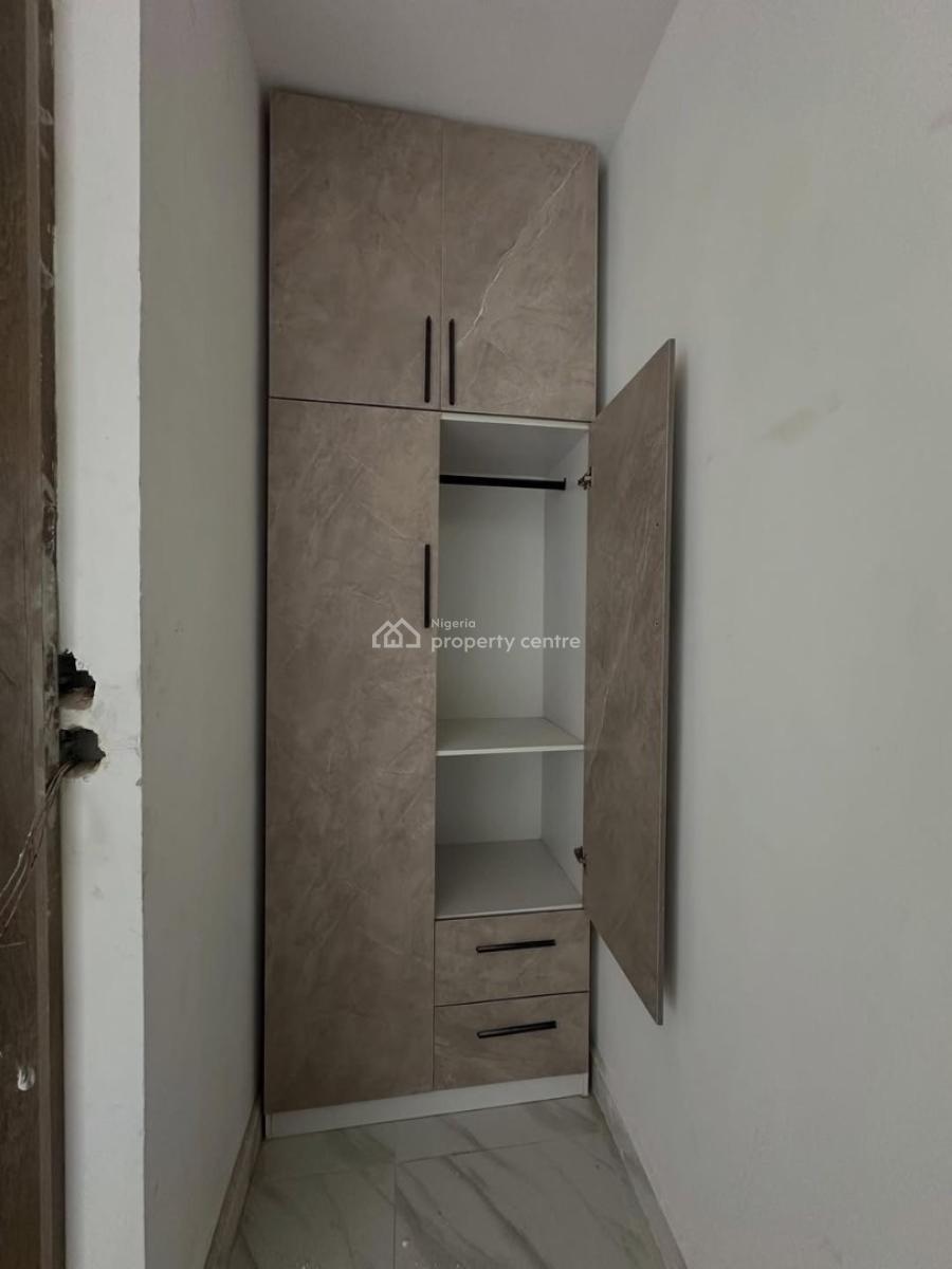 1 Bedroom Apartment, Lekki, Lagos, Mini Flat (room and Parlour) for Rent
