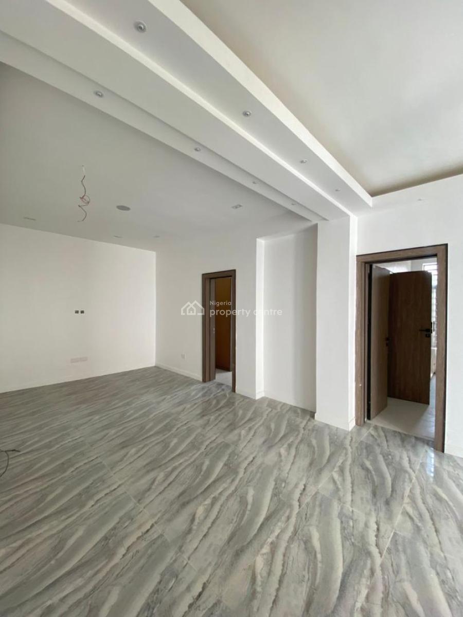 a Tastefully Finished 2 Bedroom Apartment with Pool and Gym, Osapa, Lekki, Lagos, Flat / Apartment for Sale