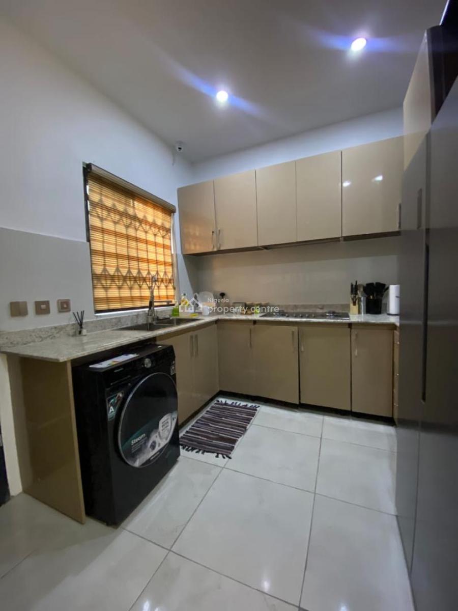 Fully Furnished 4 Bedroom Terrace with Bq, Off Admiralty Way, Lekki Phase 1, Lekki, Lagos, Terraced Duplex for Rent