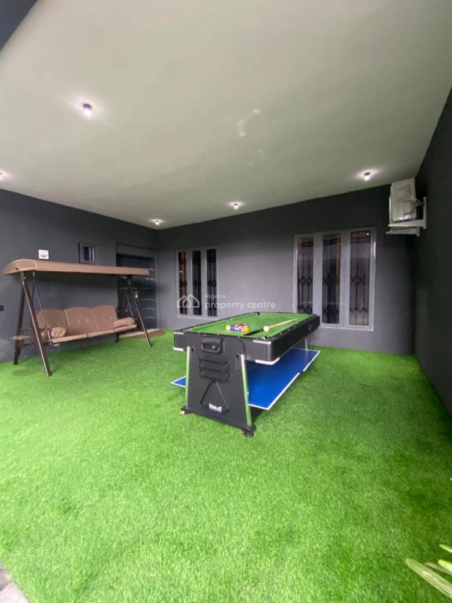 Fully Furnished 4 Bedroom Terrace with Bq, Off Admiralty Way, Lekki Phase 1, Lekki, Lagos, Terraced Duplex for Rent