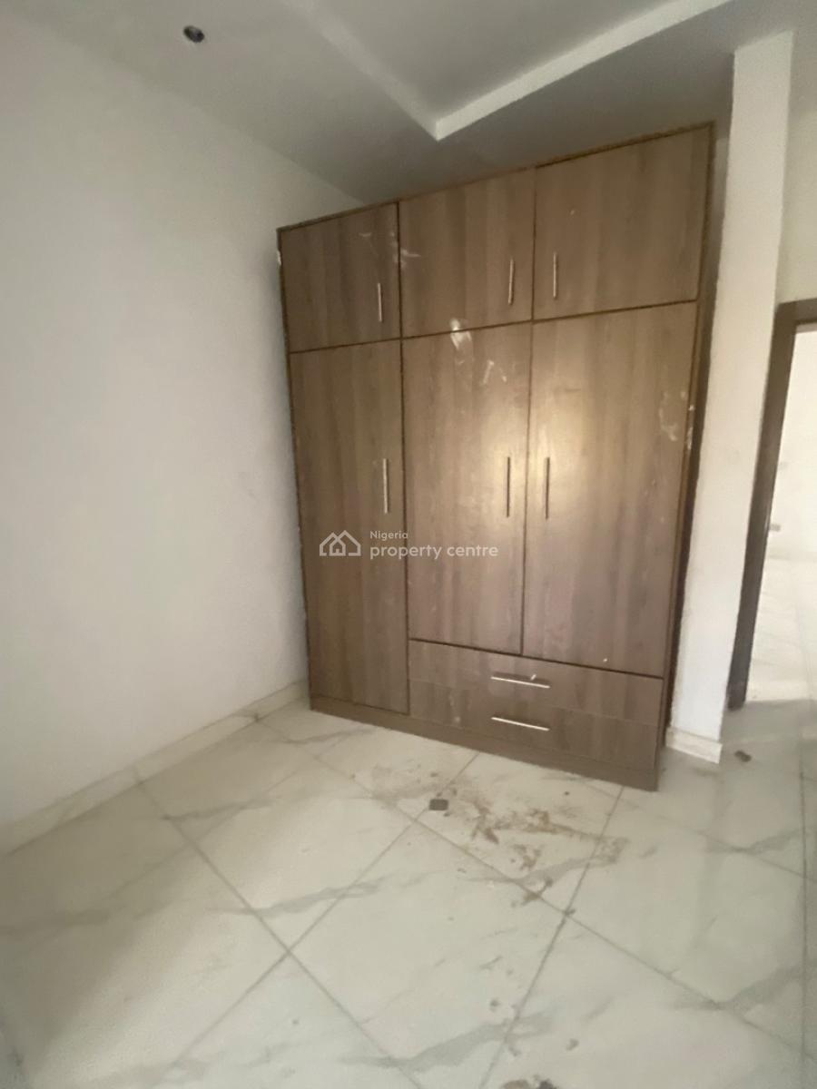 Spacious 1 Bedroom Mini Flat, Agungi, Lekki, Lagos, Flat / Apartment for Rent