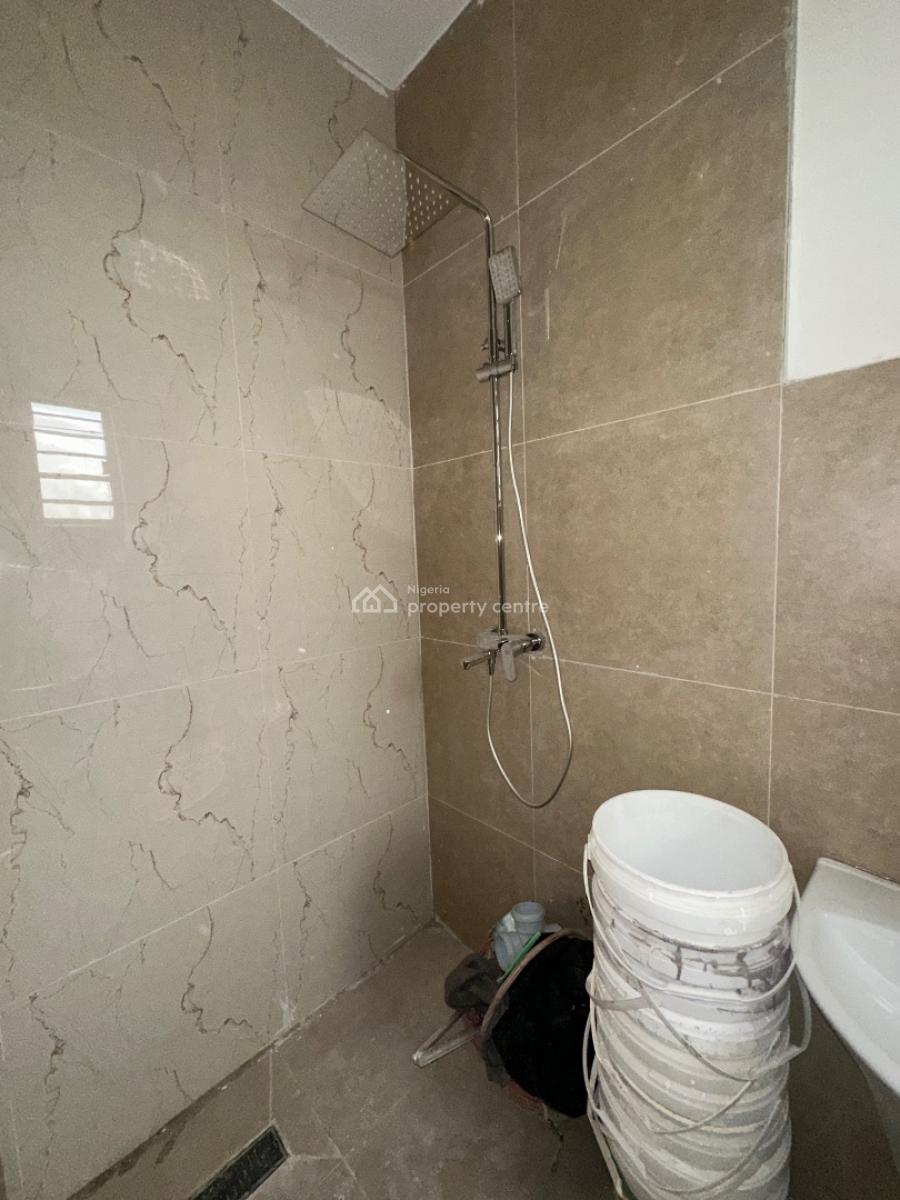 *2 Bedroom Apartment with Elevator*, Lekki Phase One, Lekki Phase 1, Lekki, Lagos, Flat / Apartment for Sale