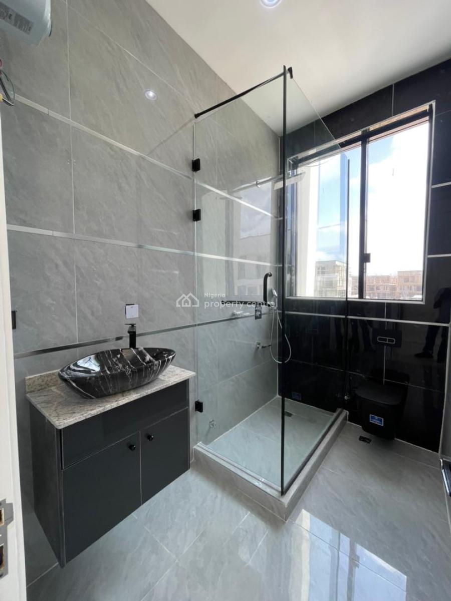 Contemporary 5bedroom Semi  Detached Duplex, Lekki Phase 1, Lekki, Lagos, Semi-detached Duplex for Sale
