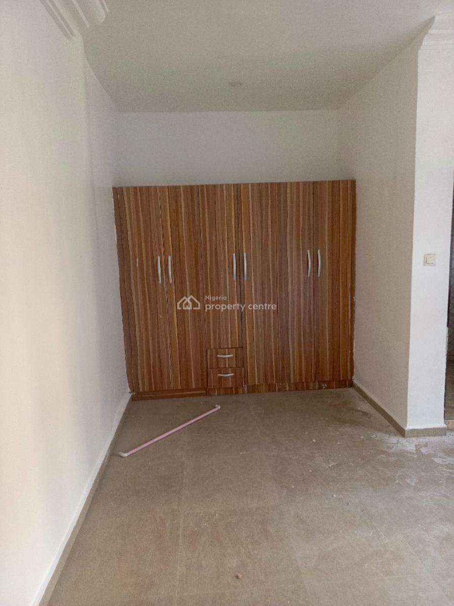 Newly Renovated Specious Standard 3 Bed Rooms Flat, Ground Floor, Off 4th Avenue, Gwarinpa, Abuja, Flat / Apartment for Rent