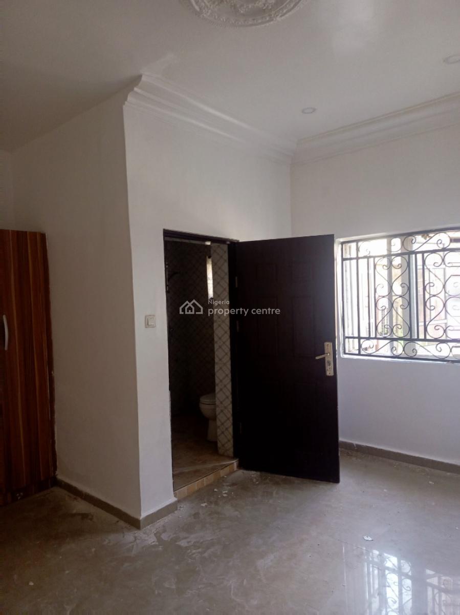 Newly Renovated Specious Standard 3 Bed Rooms Flat, Ground Floor, Off 4th Avenue, Gwarinpa, Abuja, Flat / Apartment for Rent