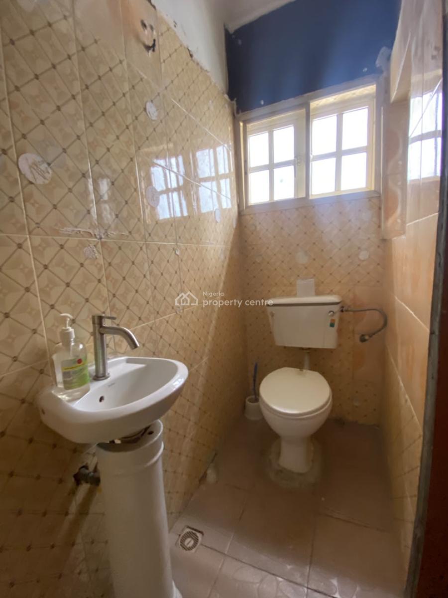 Fully Furnished 3 Room Office Space with a Spacious Kitchen and 3 Toilets, Lekki Phase 1, Lekki, Lagos, Office Space for Rent
