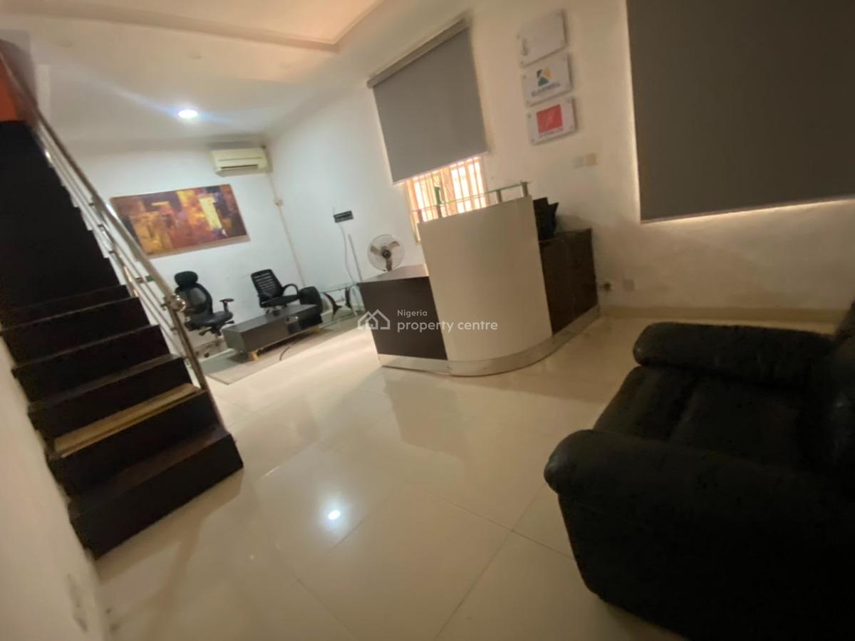Fully Furnished 3 Room Office Space with a Spacious Kitchen and 3 Toilets, Lekki Phase 1, Lekki, Lagos, Office Space for Rent