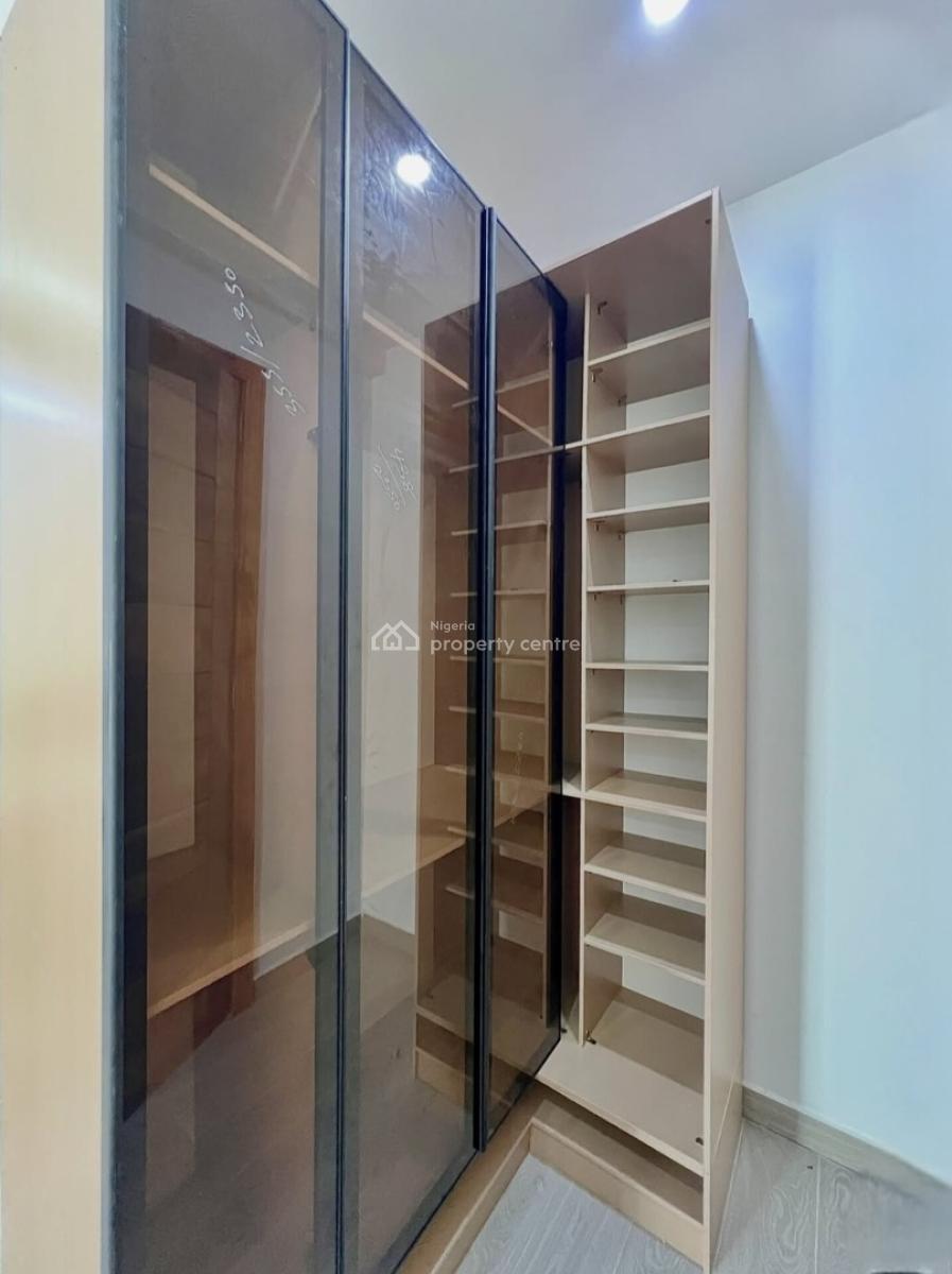 Fully Serviced 2&3 Bedrooms with a Bq, Pool  and Gym, Ikate, Lekki, Lagos, Block of Flats for Sale