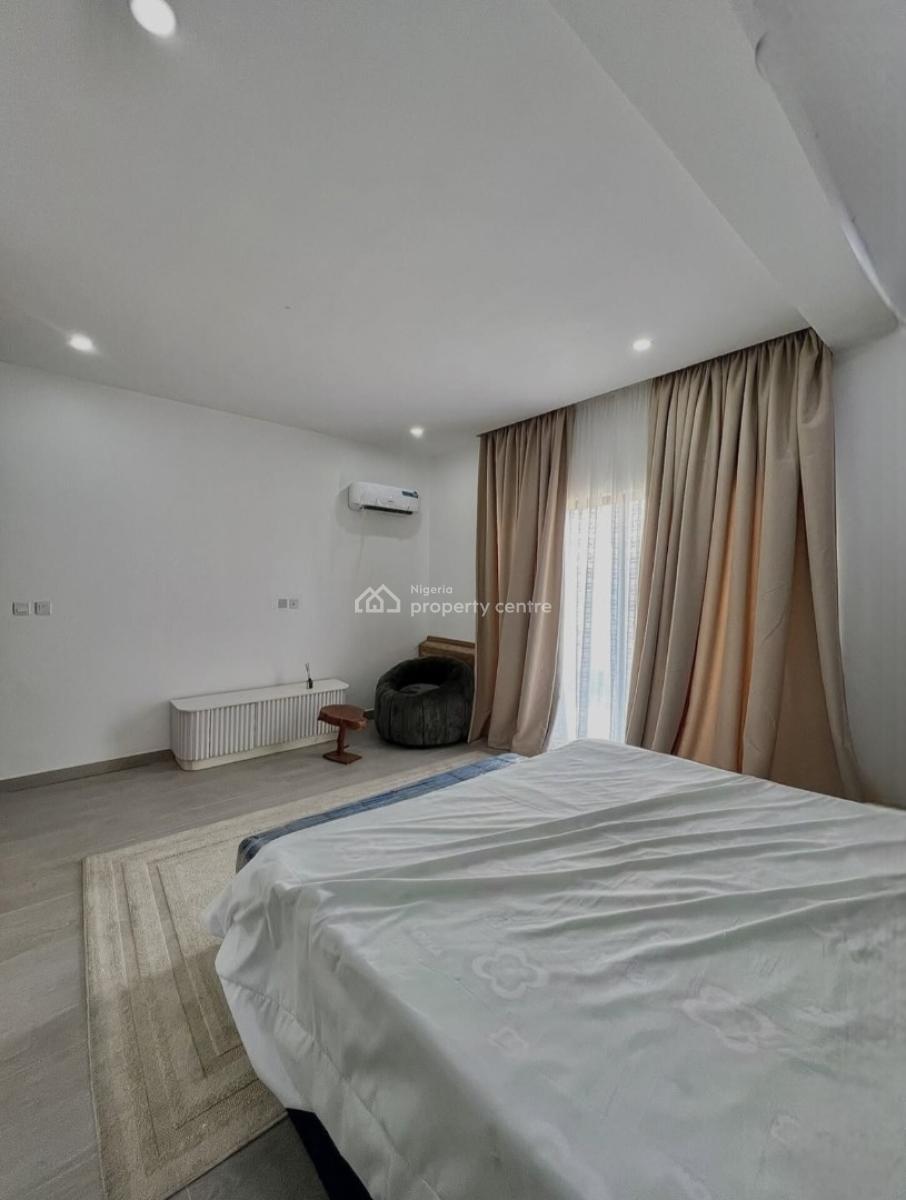 Fully Serviced 2&3 Bedrooms with a Bq, Pool  and Gym, Ikate, Lekki, Lagos, Block of Flats for Sale