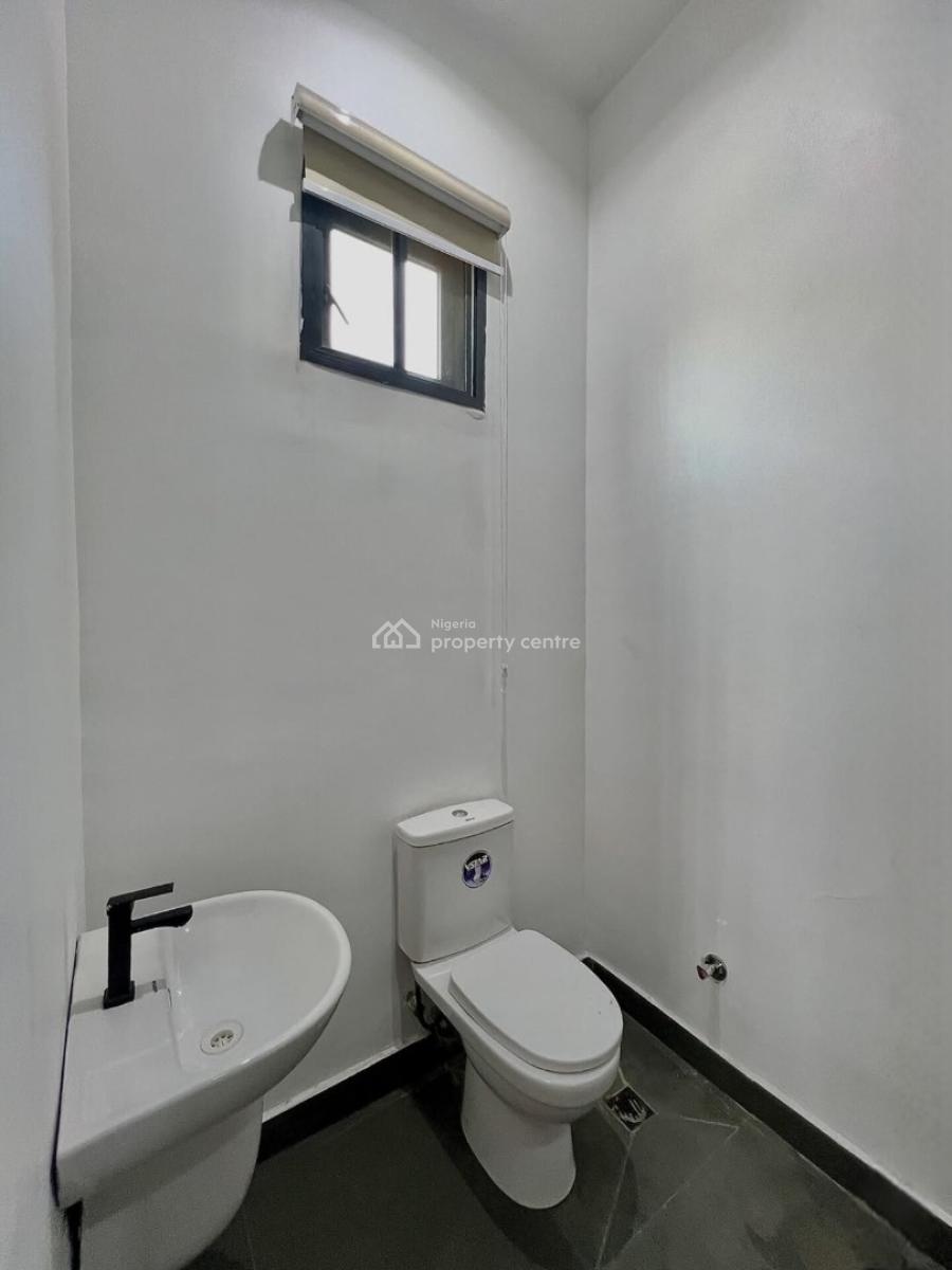 Fully Serviced 2&3 Bedrooms with a Bq, Pool  and Gym, Ikate, Lekki, Lagos, Block of Flats for Sale