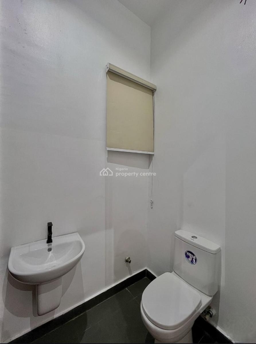 Fully Serviced 2&3 Bedrooms with a Bq, Pool  and Gym, Ikate, Lekki, Lagos, Block of Flats for Sale