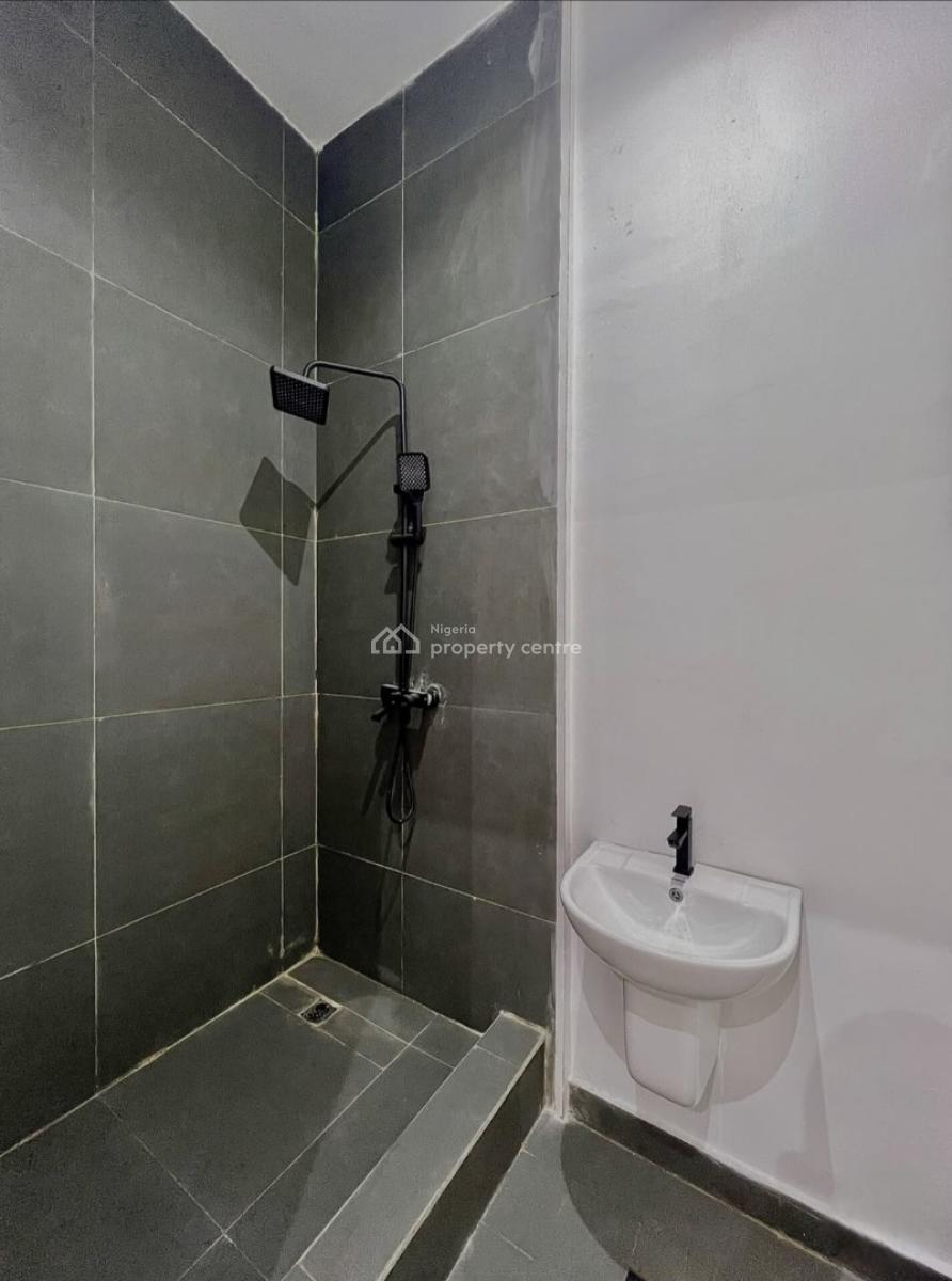 Fully Serviced 2&3 Bedrooms with a Bq, Pool  and Gym, Ikate, Lekki, Lagos, Block of Flats for Sale
