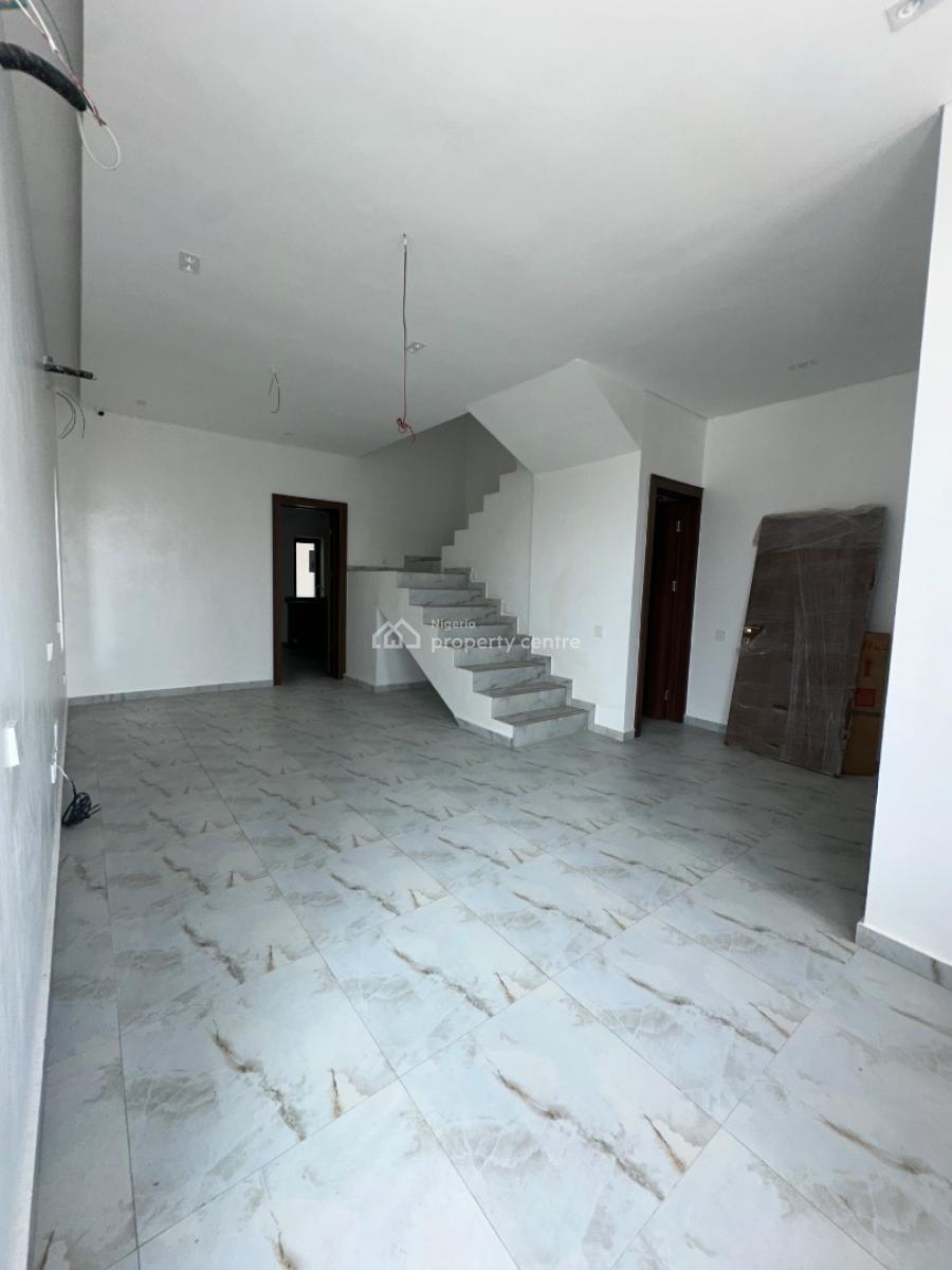 * 4bedroom Semi Detached Duplex*, Lekki Phase 1, Lekki, Lagos, Semi-detached Duplex for Sale