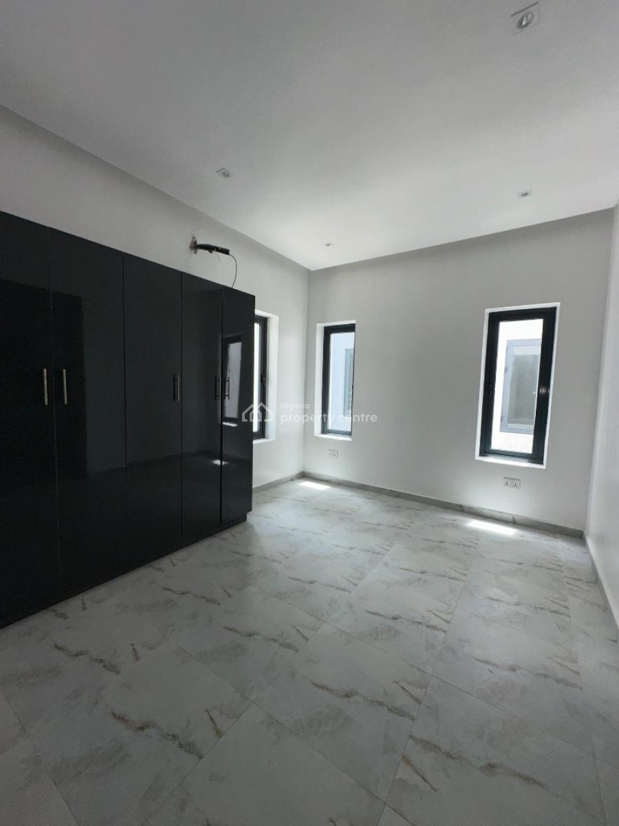 * 4bedroom Semi Detached Duplex*, Lekki Phase 1, Lekki, Lagos, Semi-detached Duplex for Sale