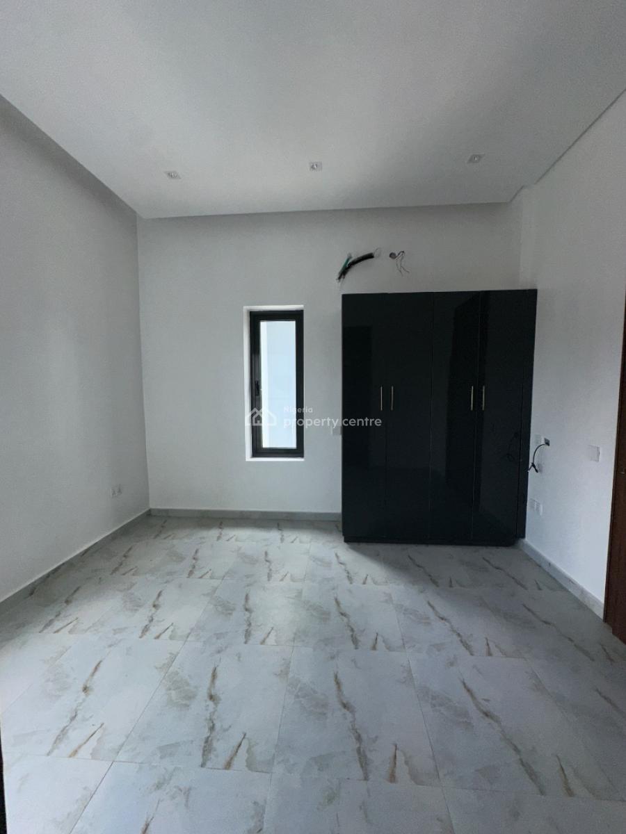 * 4bedroom Semi Detached Duplex*, Lekki Phase 1, Lekki, Lagos, Semi-detached Duplex for Sale
